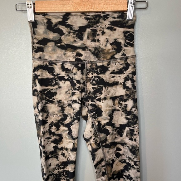 Lululemon Wunder Train High-Rise Tight 25" Dispersed Light Raw Linen Multi - Picture 7 of 13